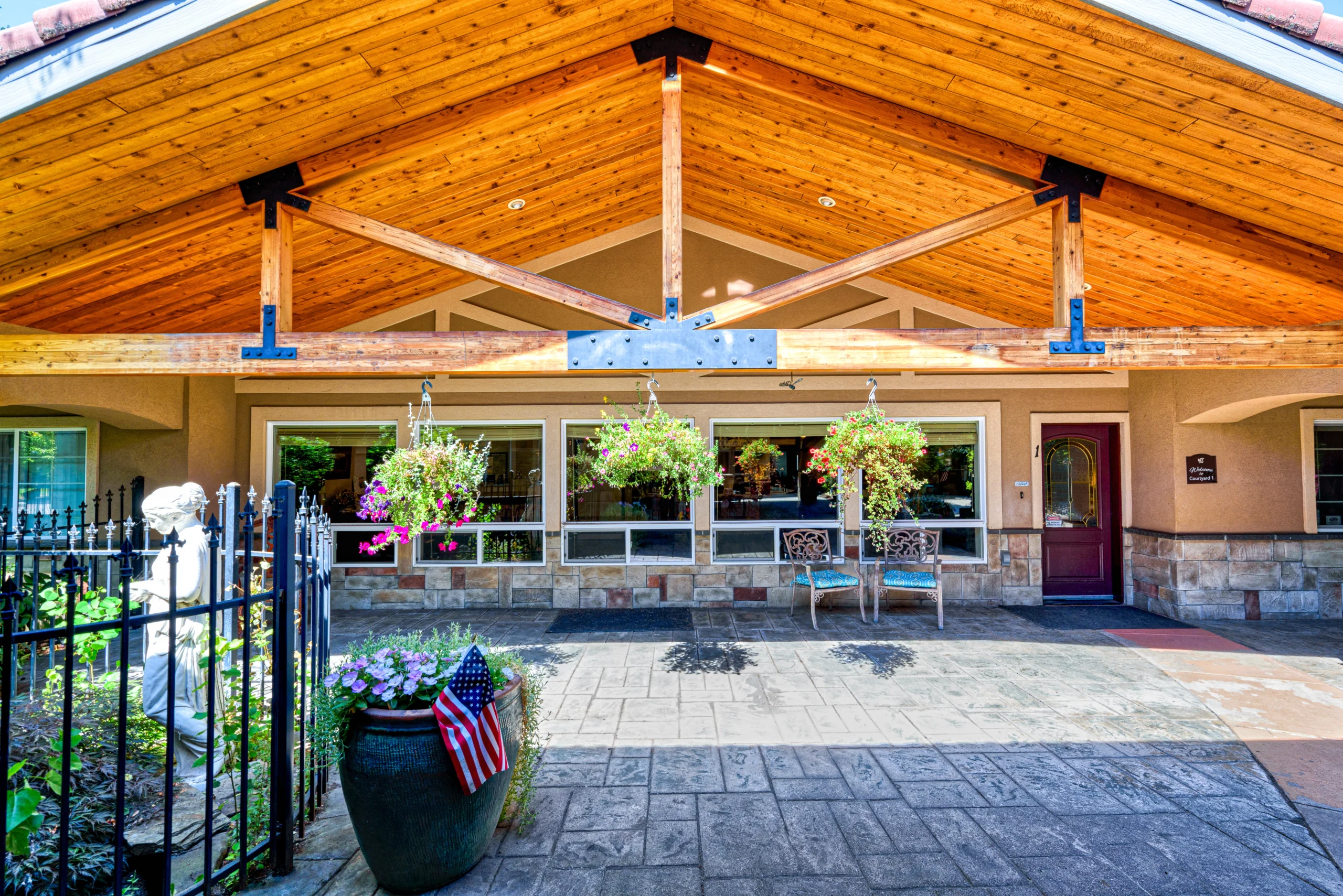 Outdoor Area Outdoor Area